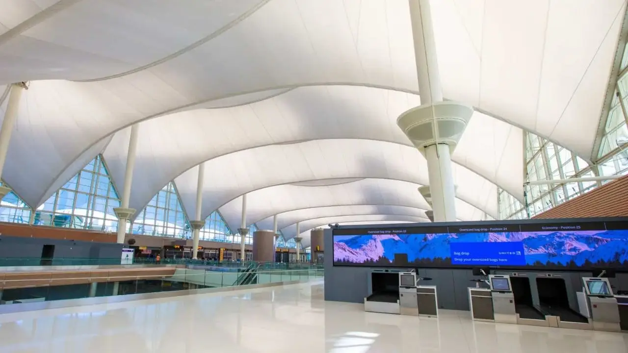Denver International Airport WiFi Connection and Availability